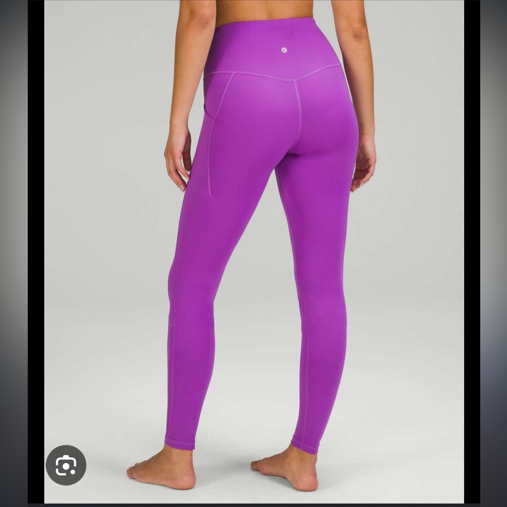 Magenta lululemon 7/8 Align leggings with pockets - size 4